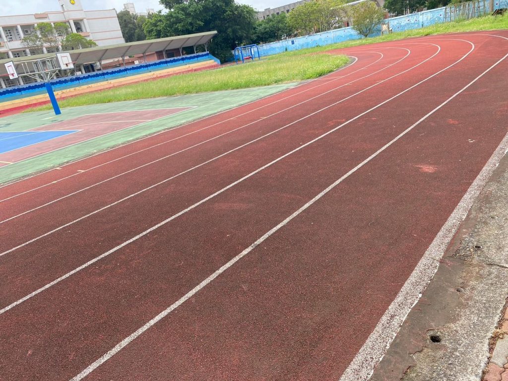 LINE_ALBUM_跑道清洗前_240229_5